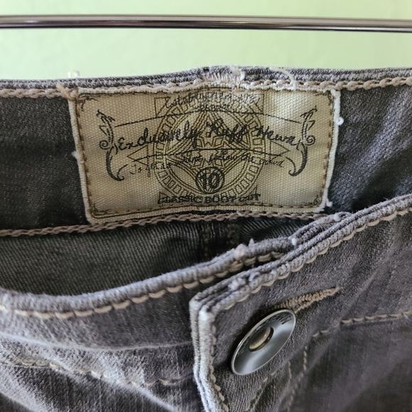 Woman's Ruff Hewn Grey Bootcut Jeans 10 - Picture 6 of 7